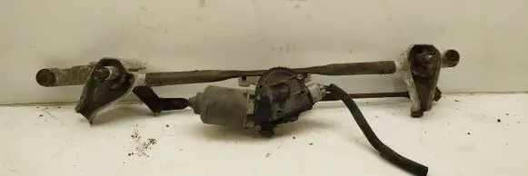 Subaru Forester SH Front wiper linkage and motor