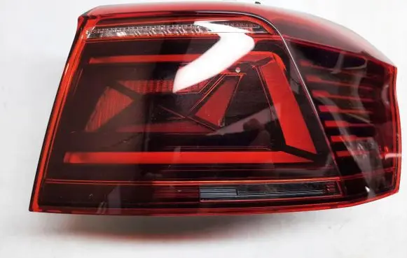Volkswagen PASSAT B8 USA Rear/tail lights 3G9945208P