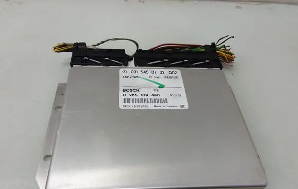 Mercedes-Benz E W210 ESP (stability system) control unit 0315450732