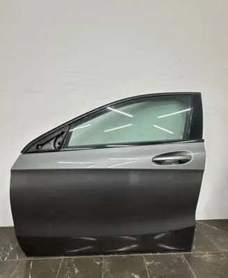 Mercedes-Benz A W176 Front door