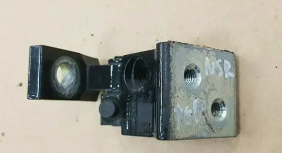 Audi A3 S3 A3 Sportback 8P Rear door upper hinge 8P4833401A