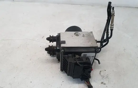 Volkswagen PASSAT B6 ABS Pump 3C0614095P 16027201