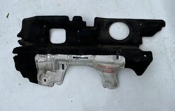 Ford Focus Other engine bay part