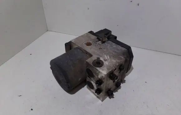 Audi A6 S6 C5 4B ABS Pump 8E0614111AH