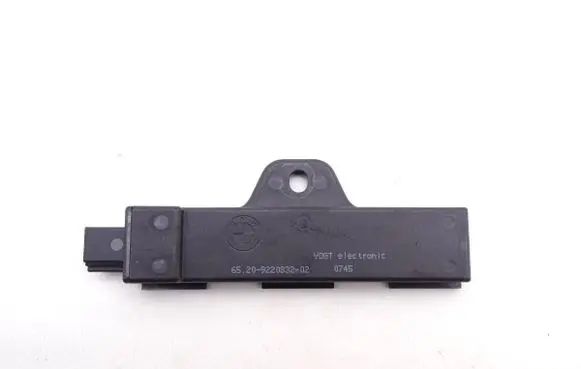 BMW 2 F22 F23 Antenna control unit 9220832