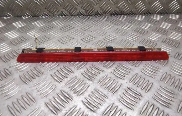BMW 7 E65 E66 Third/center stoplight E26035 A046341