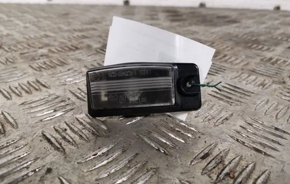 Nissan X-Trail T32 Number plate light A073927