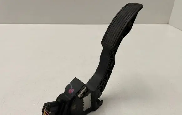 Toyota Verso Accelerator throttle pedal 7811002021 11062A 0214419931