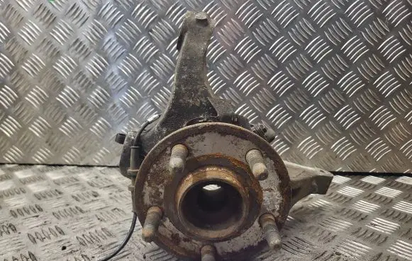 Opel Insignia A Front wheel hub