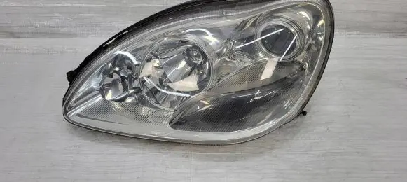 Mercedes-Benz S W220 Headlight/headlamp A2208203761 0301178001