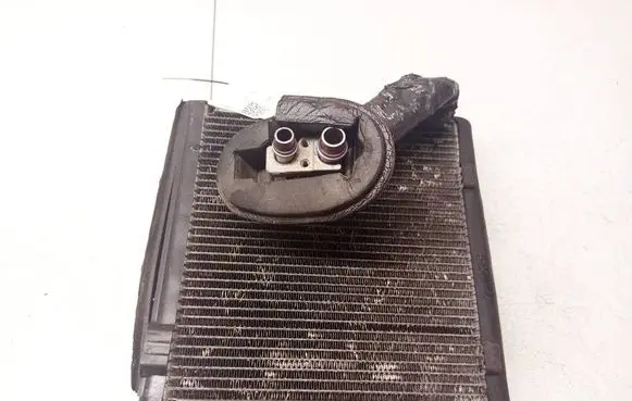 Volkswagen Golf Plus A/C cooling radiator (condenser) 