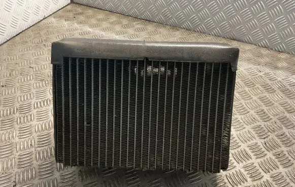 Air conditioning (A/C) radiator (interior)