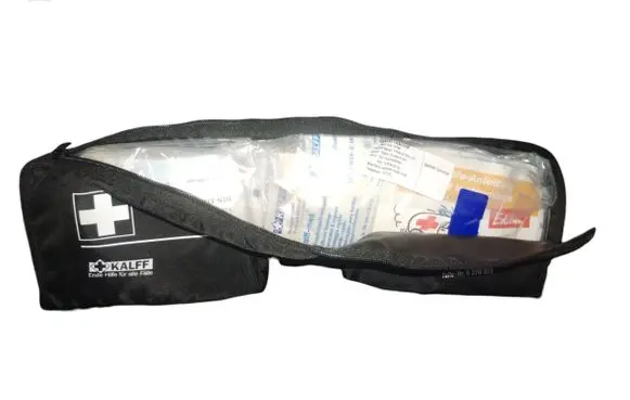 BMW 5 F10 F11 First aid kit 8270015