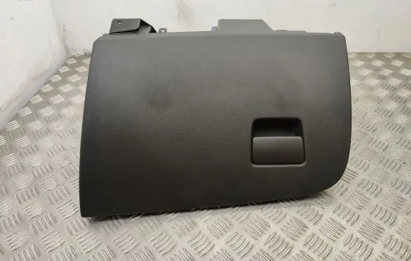 Opel Grandland X Glove box set YP00054377 YP00101377