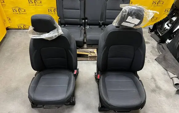 Ford Kuga III Seat set