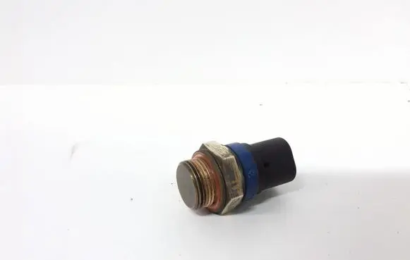 Coolant temperature sensor