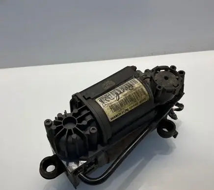 Mercedes-Benz E W211 Air suspension compressor/pump A2113200304 2113200304