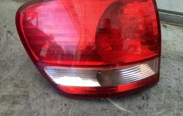 Toyota Avensis Verso Rear/tail lights