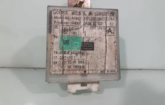 Mazda 626 Other control units/modules GG2M675D2