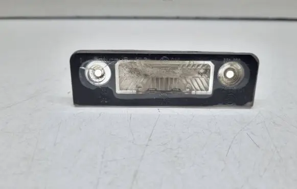 Skoda Octavia Mk2 (1Z) Number plate light 1Z0943021