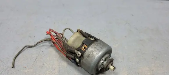 Mercedes-Benz E W124 Light switch 0005456204