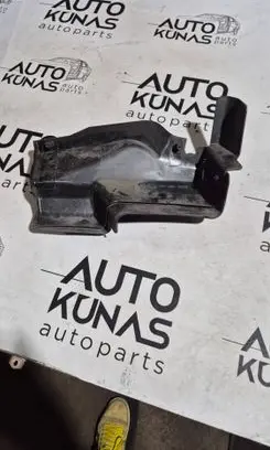 Skoda Superb B6 (3T) Radio/GPS head unit trim 3T1815159B