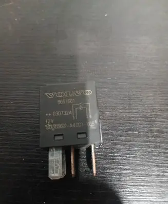 Volvo S80 Other relay 8651661 A4001X65 030732A