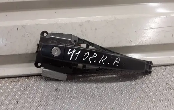 Opel Astra J Front door exterior handle
