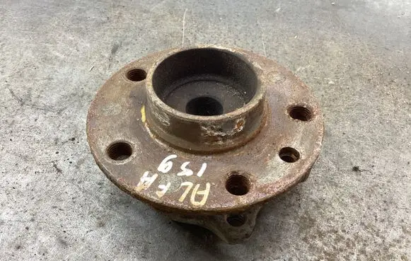 Alfa Romeo 159 Rear wheel hub