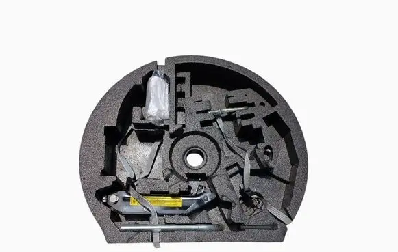 Audi A3 S3 8P Tool set 8P0012109G