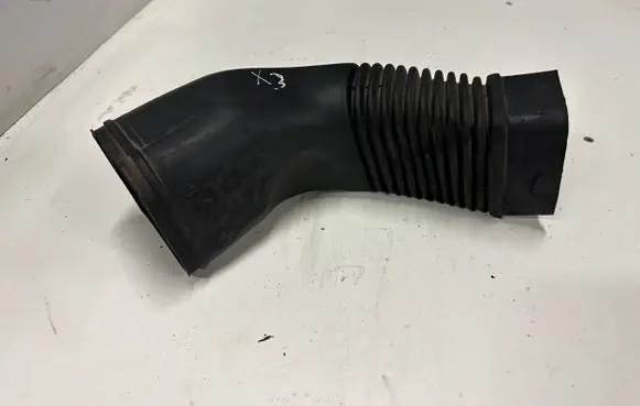 BMW X3 E83 Air intake duct part 3400204
