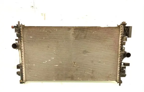 Opel Insignia A Coolant radiator