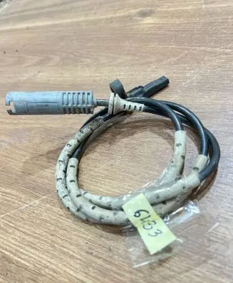 BMW 3 E90 E91 ABS brake wheel speed sensor 0986534572