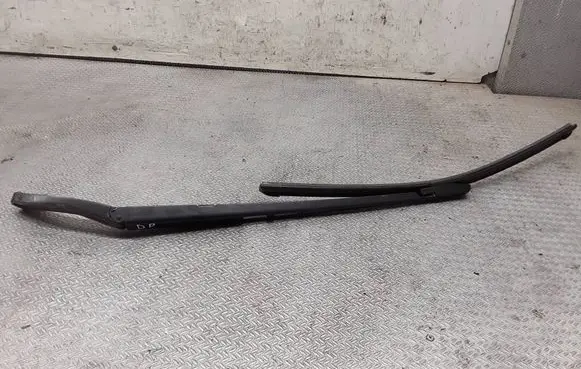 Audi A6 S6 C6 4F Windshield/front glass wiper blade 