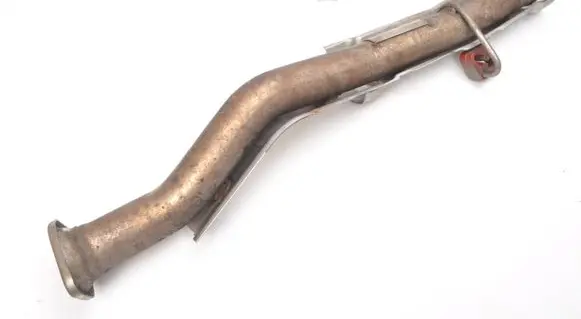 Aston Martin Vantage III Rear muffler/silencer tail pipe 4G43-5220-BD