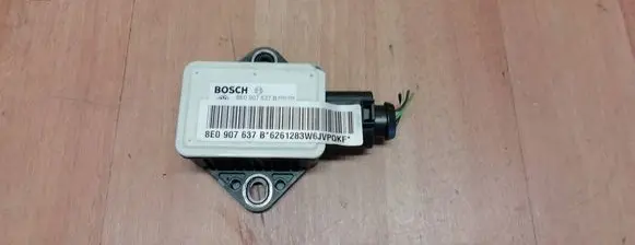 Audi A4 S4 B7 8E 8H ESP acceleration yaw rate sensor 8E0907637B