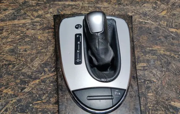 Mercedes-Benz E W211 Gear shifter/selector A2112671210 2118206510 A2115420126
