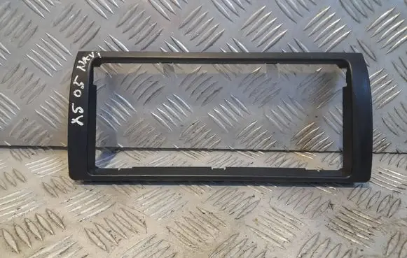 BMW X5 E53 Radio/GPS head unit trim 