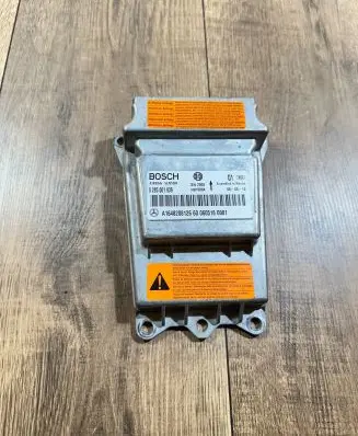 Mercedes-Benz GL X164 Airbag control unit/module A1648208126 0285001939