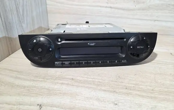 Fiat 500 Radio/CD/DVD/GPS head unit 7647389316 738987090092 E1034502