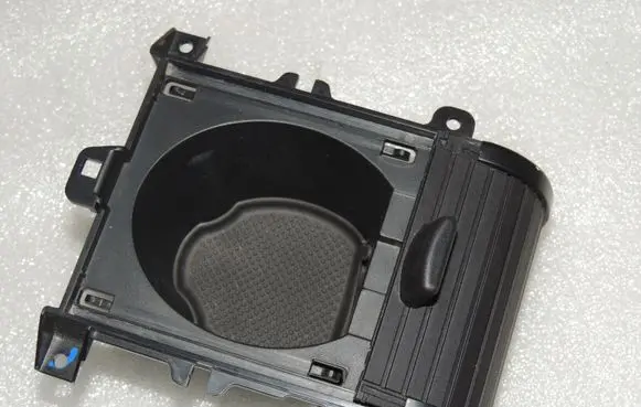 Toyota Avensis T270 Cup holder front 5891605060 5883805010