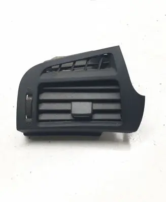 Toyota Verso Dashboard side air vent grill/cover trim 556600F020