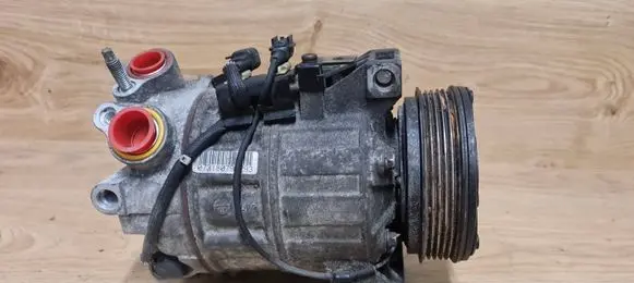 Volvo V70 Air conditioning (A/C) compressor (pump) 31250519