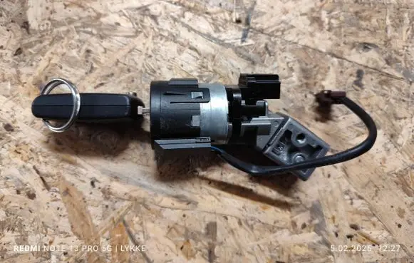 Citroen C4 Grand Picasso Ignition lock 36410600 9663123380
