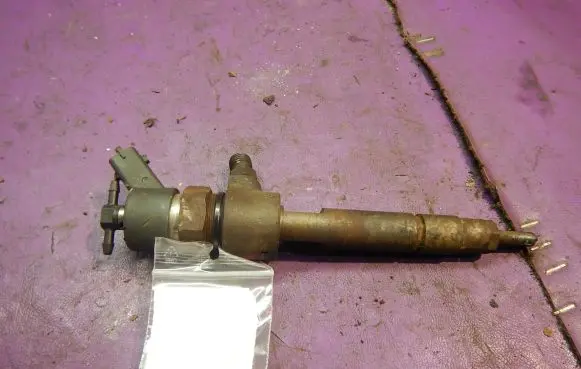 Lancia Kappa Fuel injector