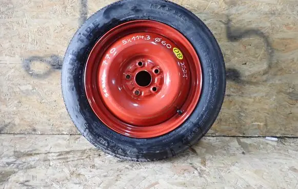 Fiat Sedici R16 spare wheel