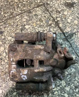 Honda Civic Rear brake caliper