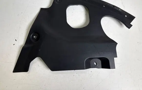 BMW X3 G01 Engine bonnet/hood lock trim molding 7397490