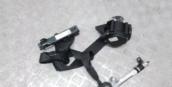 Volkswagen Jetta USA Front seatbelt 17A857706C