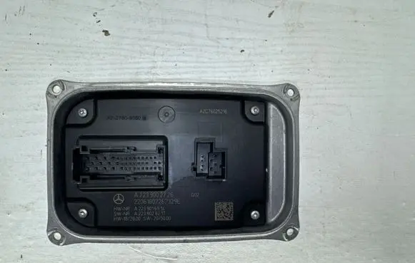 Mercedes-Benz S W223 LED ballast control module A2239002726 A2239016914
